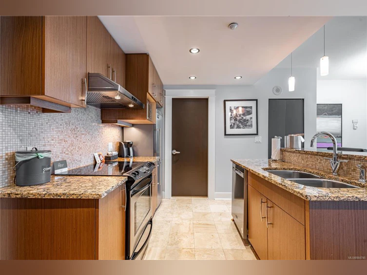 B505-810 Humboldt Street, Victoria, BC, V8V 5B1 - 15