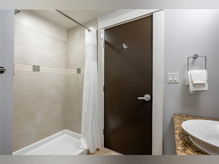 B505-810 Humboldt Street, Victoria, BC, V8V 5B1 - 26