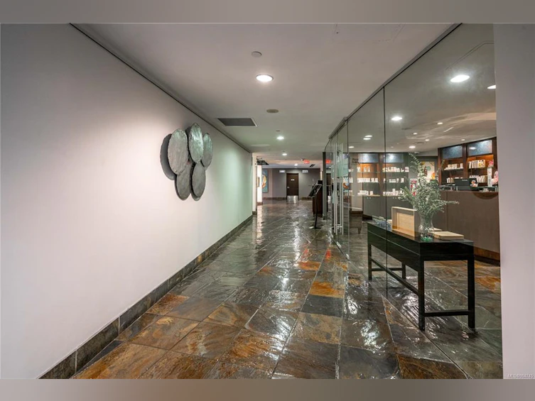 B505-810 Humboldt Street, Victoria, BC, V8V 5B1 - 36