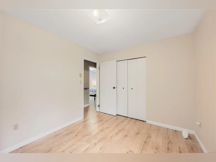 2157 Naomi Place, Sidney, BC, V8L 4T2 - 32