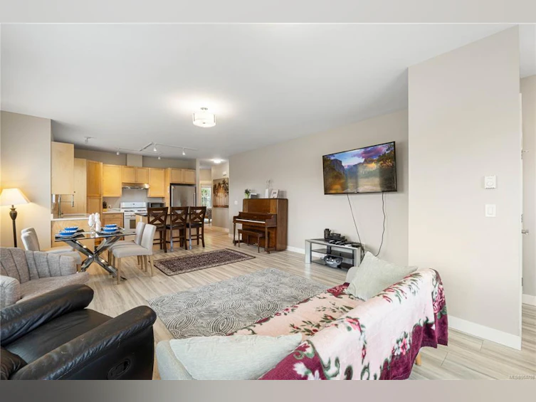 104 Lee Avenue, Parksville, BC, V9P 1L9 - 10
