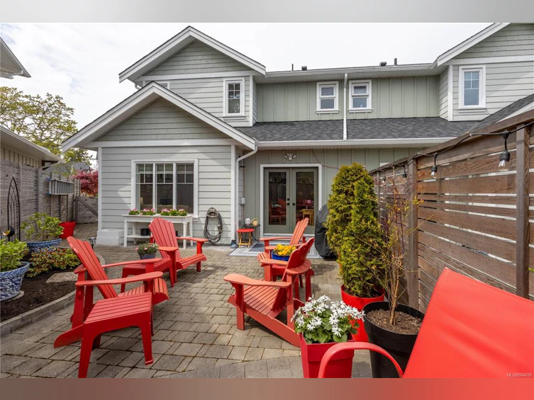2254 Markinch Place, Sidney, BC, V8L 3N4 - 5