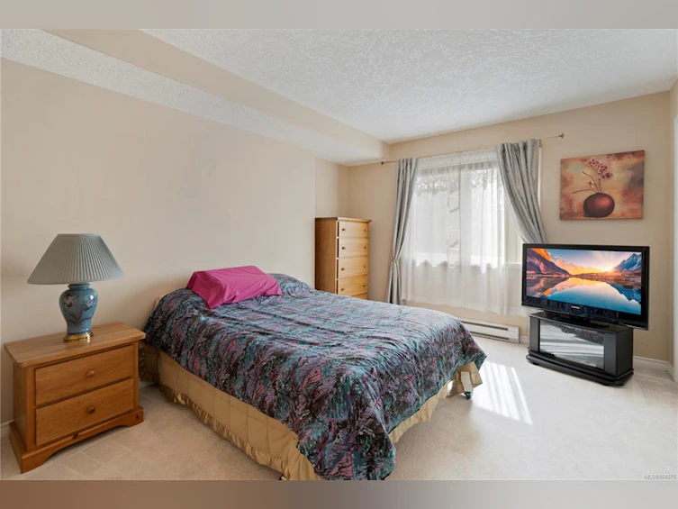 206-2349 James White Boulevard, Sidney, BC, V8L 1Z7 - 16