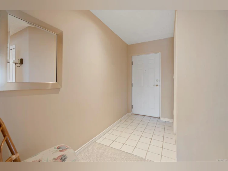 206-2349 James White Boulevard, Sidney, BC, V8L 1Z7 - 18