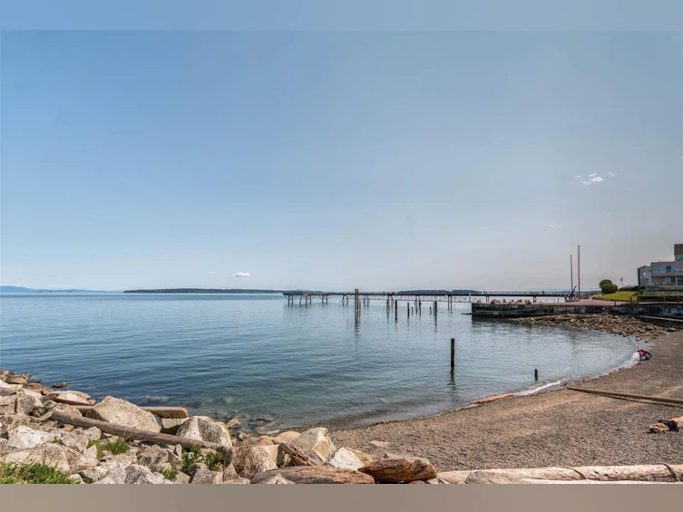 206-2349 James White Boulevard, Sidney, BC, V8L 1Z7 - 26
