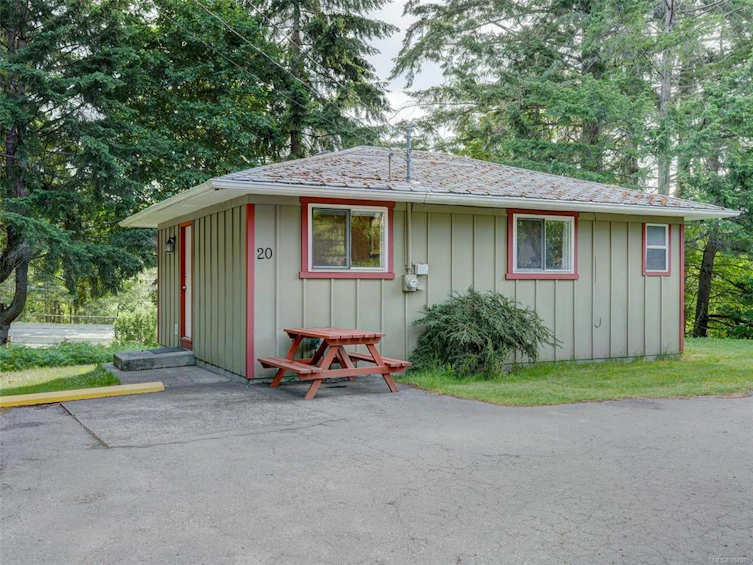 300 Meadow Way, Mill Bay, BC, V0R 2L0 - 7