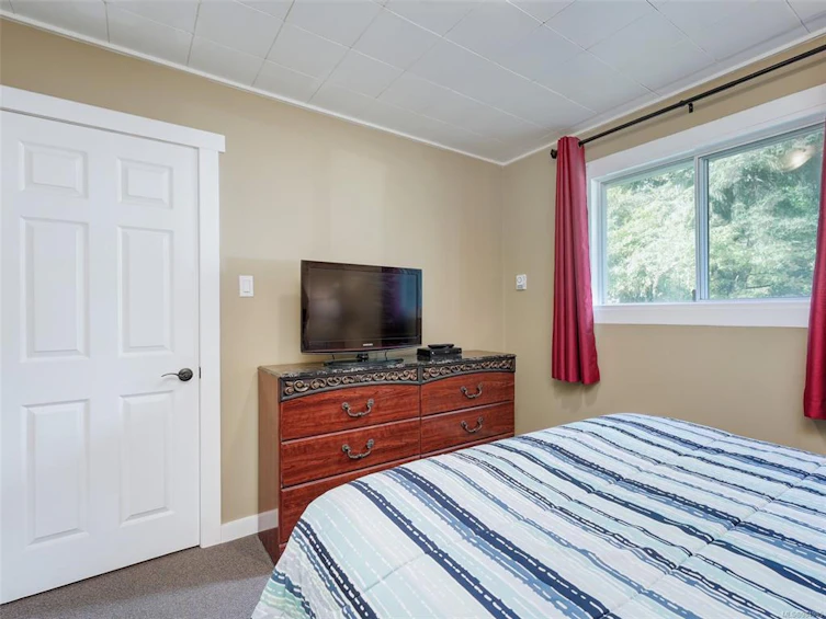 300 Meadow Way, Mill Bay, BC, V0R 2L0 - 12