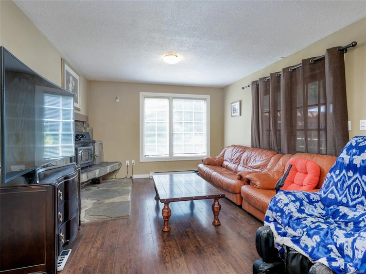 300 Meadow Way, Mill Bay, BC, V0R 2L0 - 34