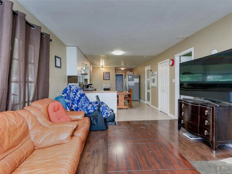 300 Meadow Way, Mill Bay, BC, V0R 2L0 - 35