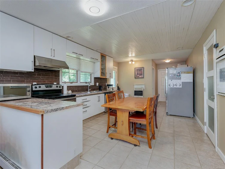 300 Meadow Way, Mill Bay, BC, V0R 2L0 - 37