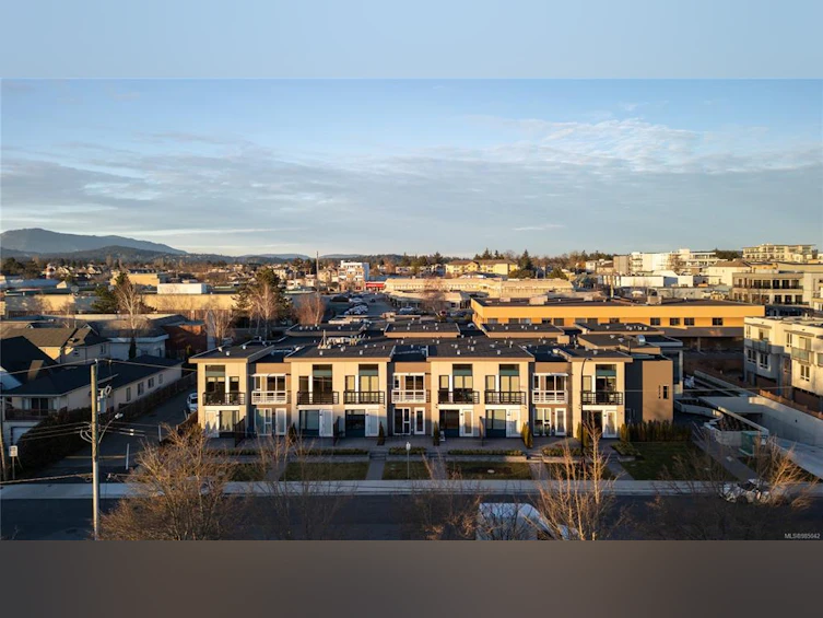 211-2374 Oakville Avenue, Sidney, BC, V8L 1V5 - 30