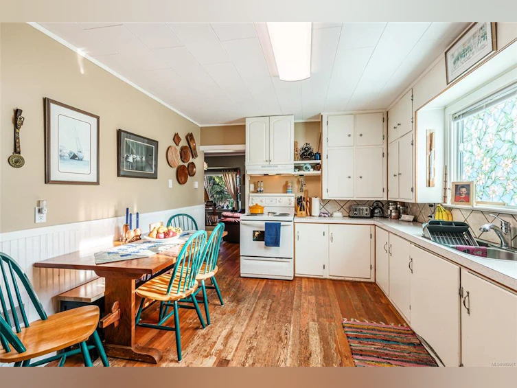 401 Allwood Road, Parksville, BC, V9P 1C4 - 4