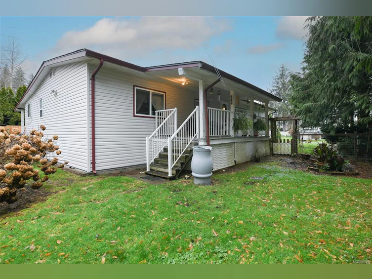 163 Surfside Drive, Campbell River, BC, V9W 1H6 - 2