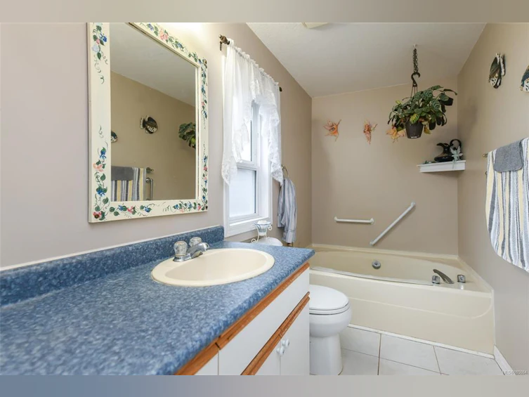 163 Surfside Drive, Campbell River, BC, V9W 1H6 - 47