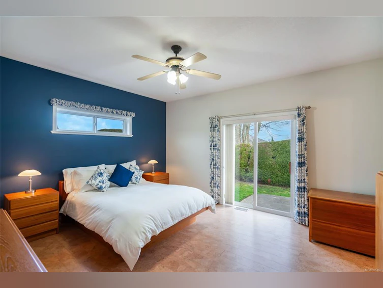 819 Tribune Place, Qualicum Beach, BC, V9K 2P1 - 6