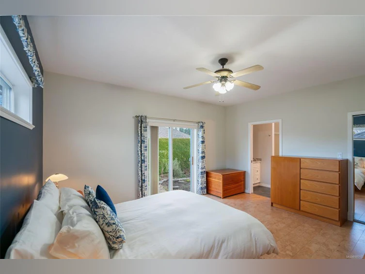 819 Tribune Place, Qualicum Beach, BC, V9K 2P1 - 26