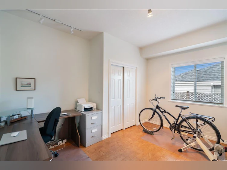 819 Tribune Place, Qualicum Beach, BC, V9K 2P1 - 29
