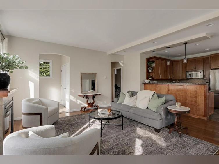 B-435 Niagara Street, Victoria, BC, V8V 1G9 - 13