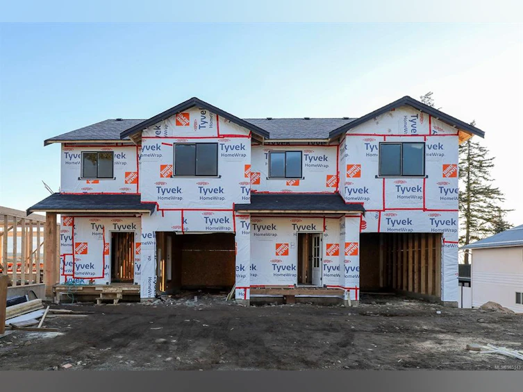 B-1373 Galerno Road, Campbell River, BC, V9W 1J8 - 2