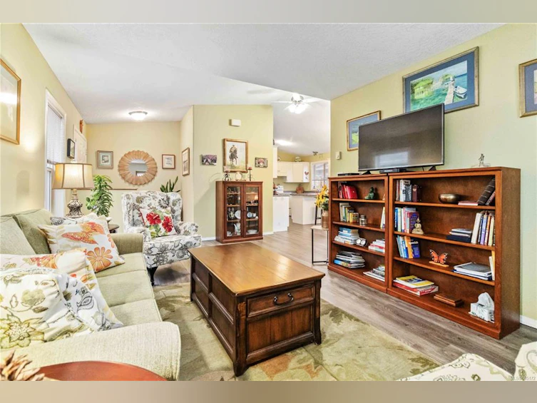 69-7570 Tetayut Road, Central Saanich, BC, V8M 2H4 - 10