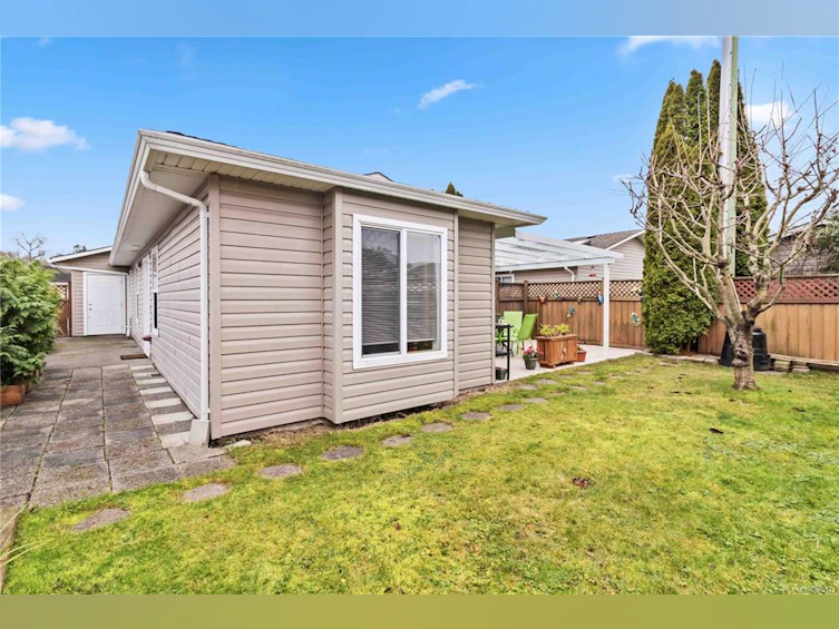 69-7570 Tetayut Road, Central Saanich, BC, V8M 2H4 - 45