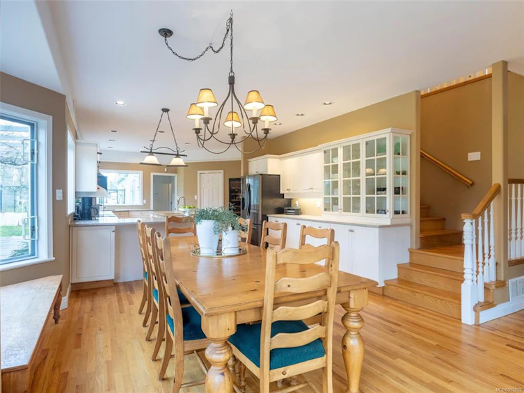 802 Towner Park Road, North Saanich, BC, V8L 5L6 - 20