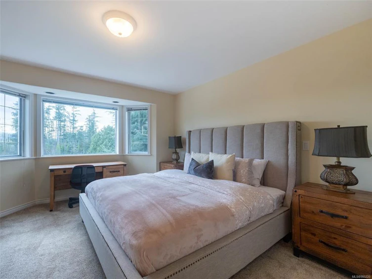 802 Towner Park Road, North Saanich, BC, V8L 5L6 - 33