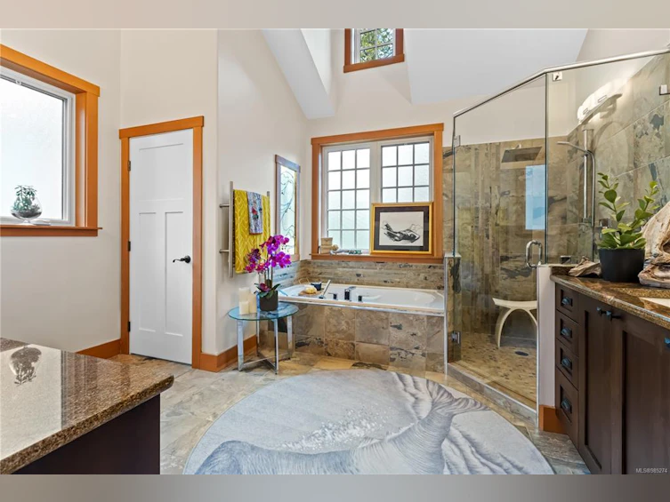 760 Marine Drive, Ucluelet, BC, V0R 3A0 - 18