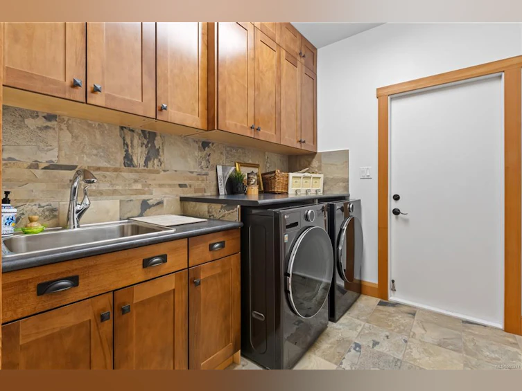 760 Marine Drive, Ucluelet, BC, V0R 3A0 - 25