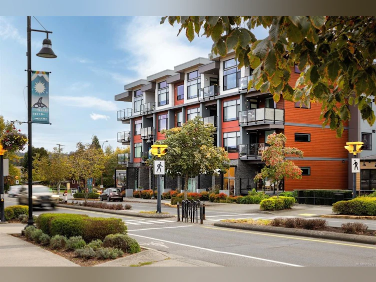 508-7162 West Saanich Road, Central Saanich, BC, V8M 1P6 - 2
