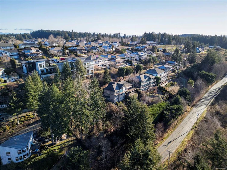 1940 Snowbird Lane, Courtenay, BC, V9N 9C4 - 23