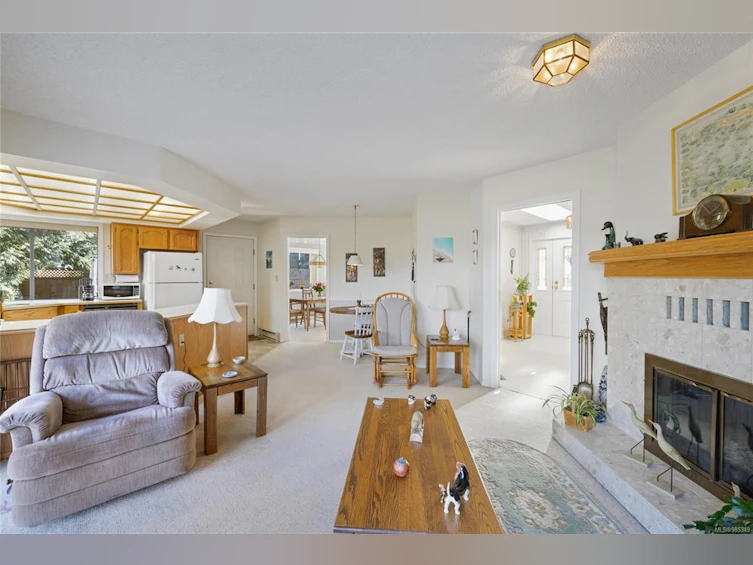 1130 Stymie Close, Qualicum Beach, BC, V9K 1E4 - 4