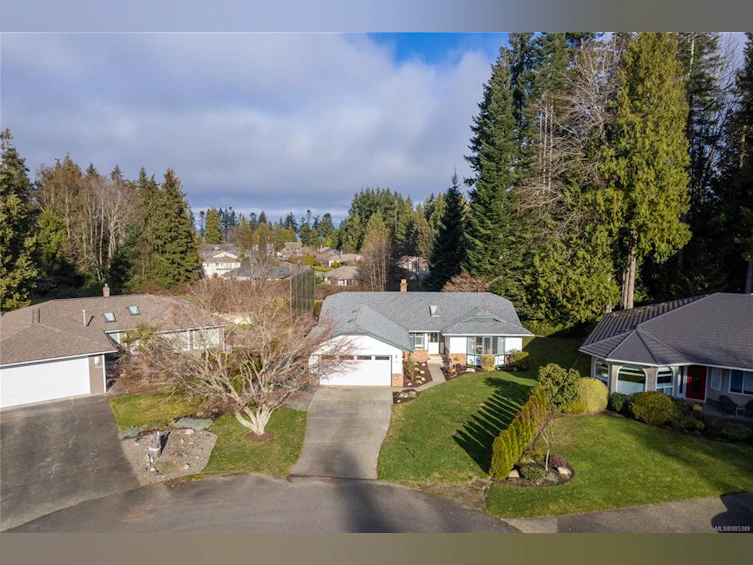 1130 Stymie Close, Qualicum Beach, BC, V9K 1E4 - 34