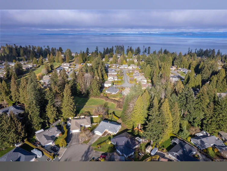 1130 Stymie Close, Qualicum Beach, BC, V9K 1E4 - 39