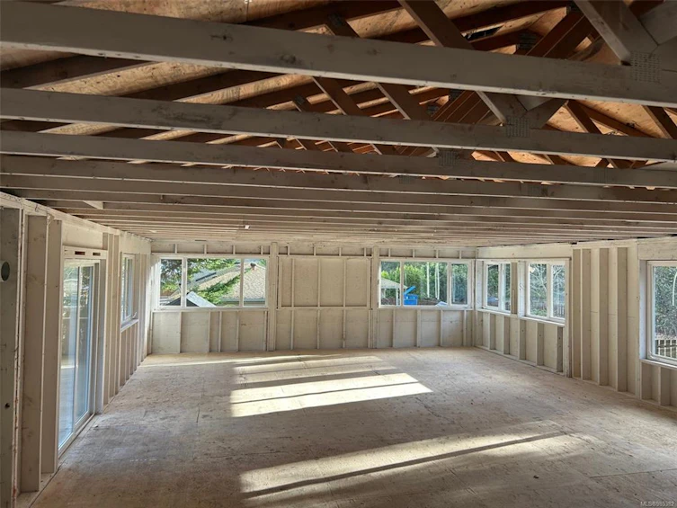 2052 Lannan Road, Courtenay, BC, V9M 3Z6 - 13