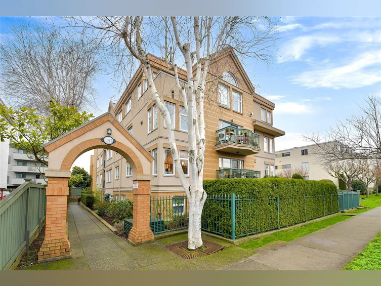 404-1037 Richardson Street, Victoria, BC, V8V 3C6 - 29
