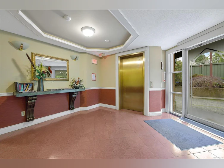 404-1037 Richardson Street, Victoria, BC, V8V 3C6 - 33
