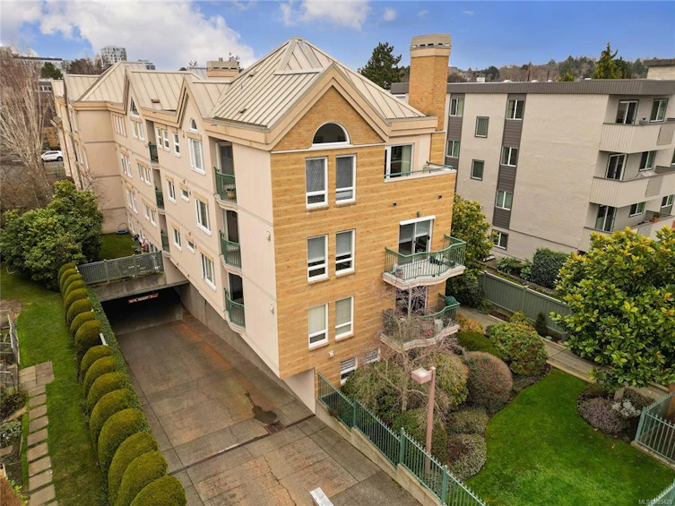 404-1037 Richardson Street, Victoria, BC, V8V 3C6 - 42
