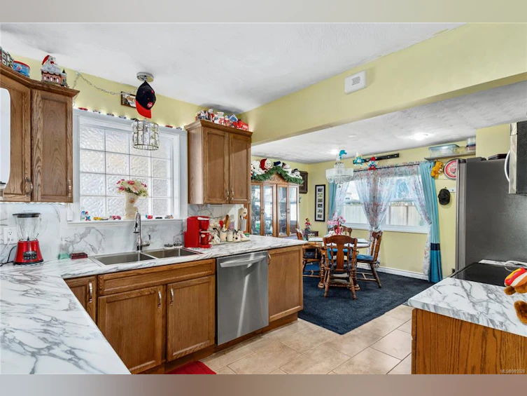2742 Vargo Road, Campbell River, BC, V9W 4W9 - 4