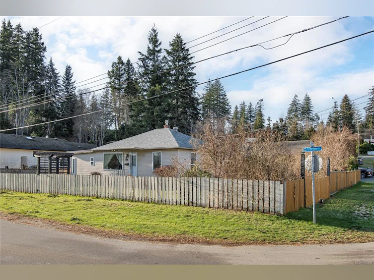 2742 Vargo Road, Campbell River, BC, V9W 4W9 - 35