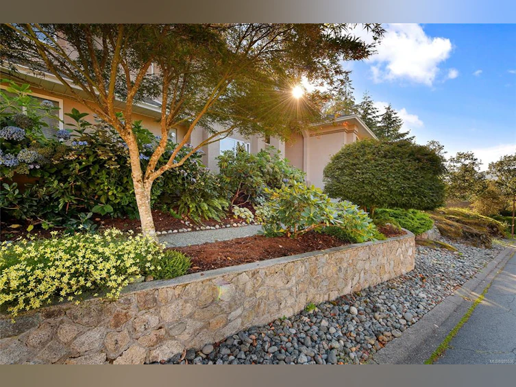 6782 Greig Court, Central Saanich, BC, V8M 2G4 - 54