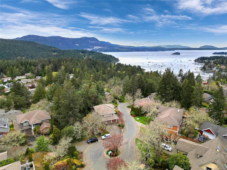 6782 Greig Court, Central Saanich, BC, V8M 2G4 - 61