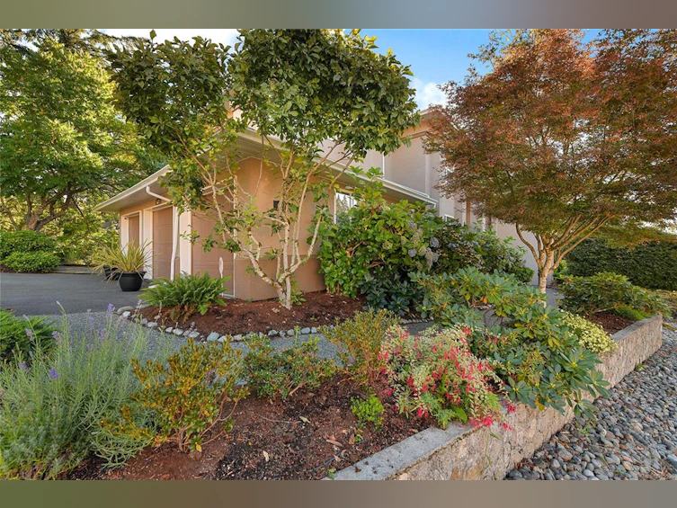6782 Greig Court, Central Saanich, BC, V8M 2G4 - 67