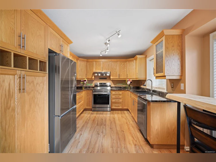 754 Nanoose Avenue, Parksville, BC, V9P 1E8 - 22