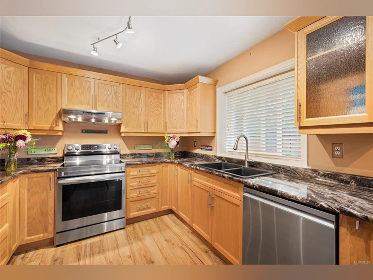 754 Nanoose Avenue, Parksville, BC, V9P 1E8 - 24