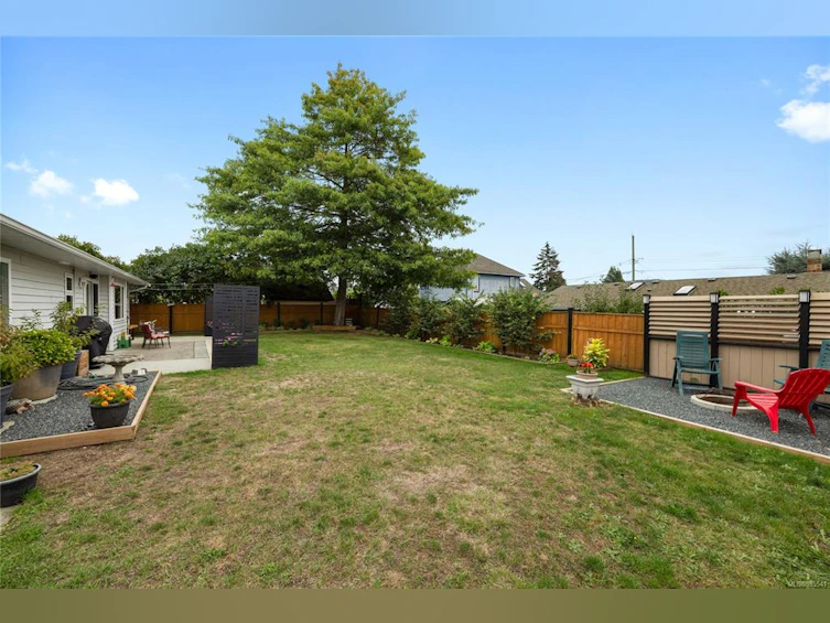 754 Nanoose Avenue, Parksville, BC, V9P 1E8 - 41