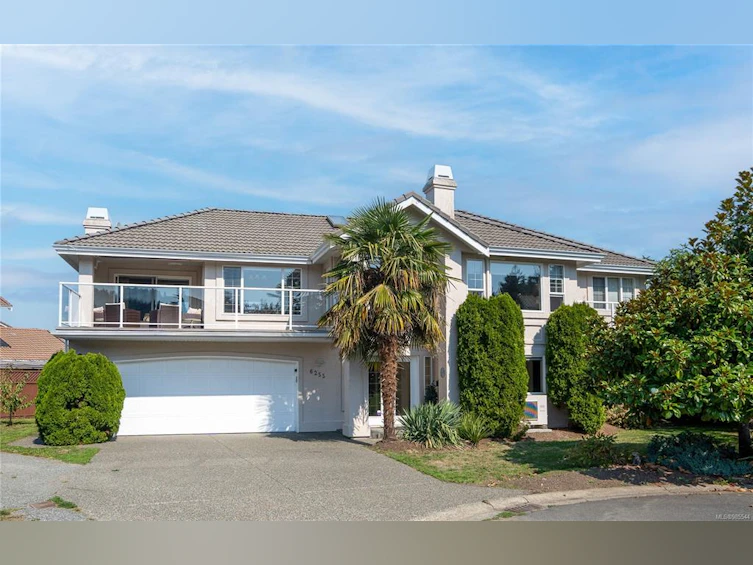 6255 Karen Court, Central Saanich, BC, V8Z 7K7