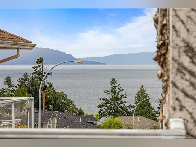 6422 Zante Place, Nanaimo, BC, V9V 1P2 - 12