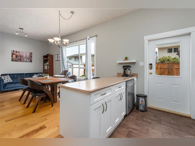 1430 Krebs Crescent, Courtenay, BC, V9N 9E9 - 9