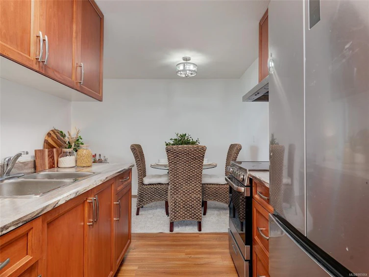1802-647 Michigan Street, Victoria, BC, V8V 1S9 - 9